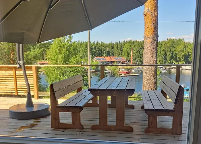 Saimaan Kodikas Premium Semesterbostad *